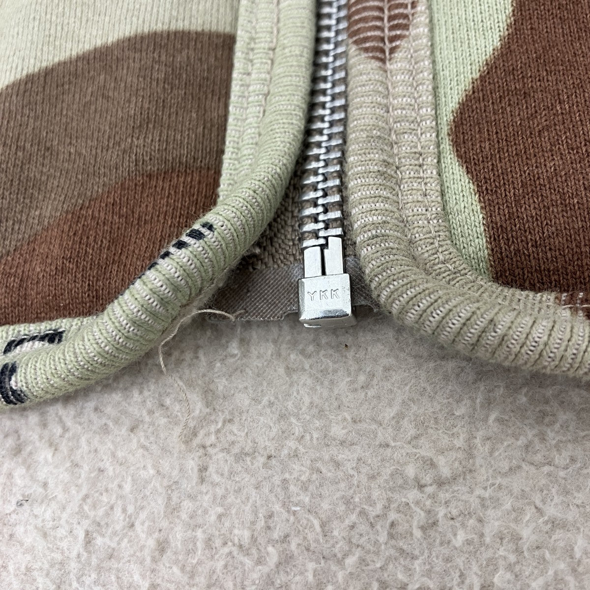 ジップベスト