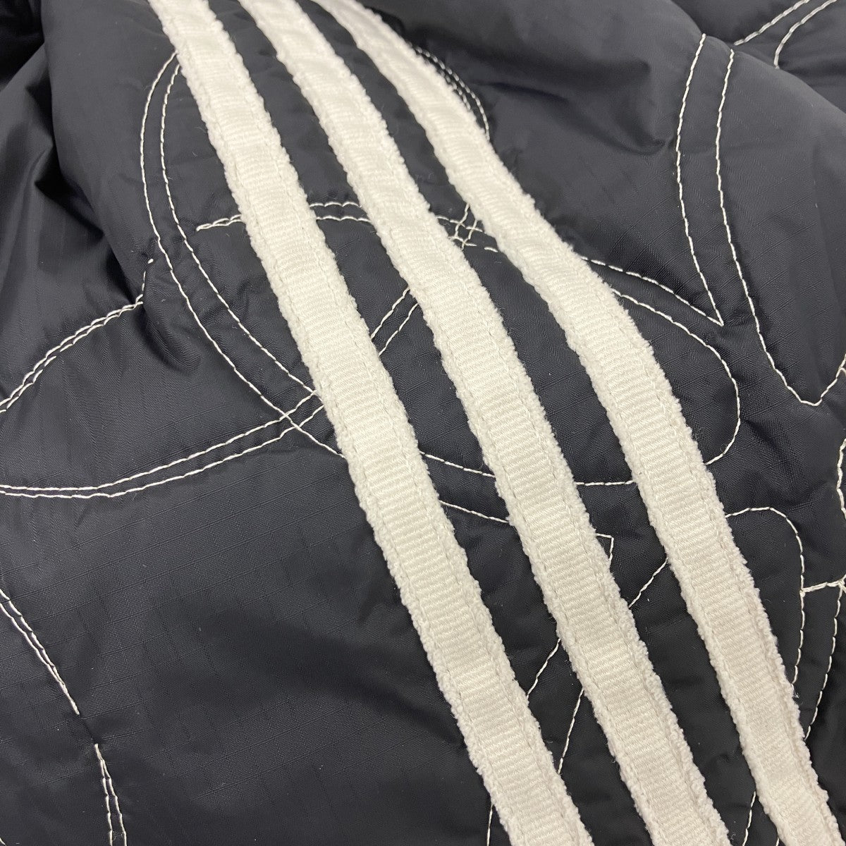 THUG CLUB×adidas パデットバッグ 古着・中古-5枚目のアイテム画像