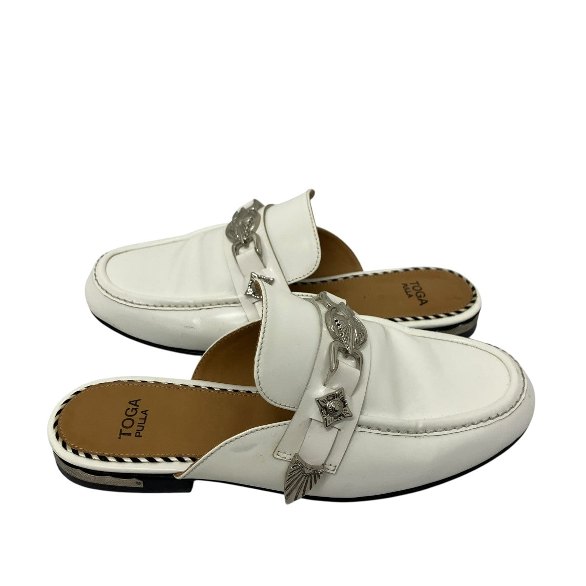 TOGA PULLA(トーガプルラ) LEATHER STUDDED ACCENTS MULES ミュール
