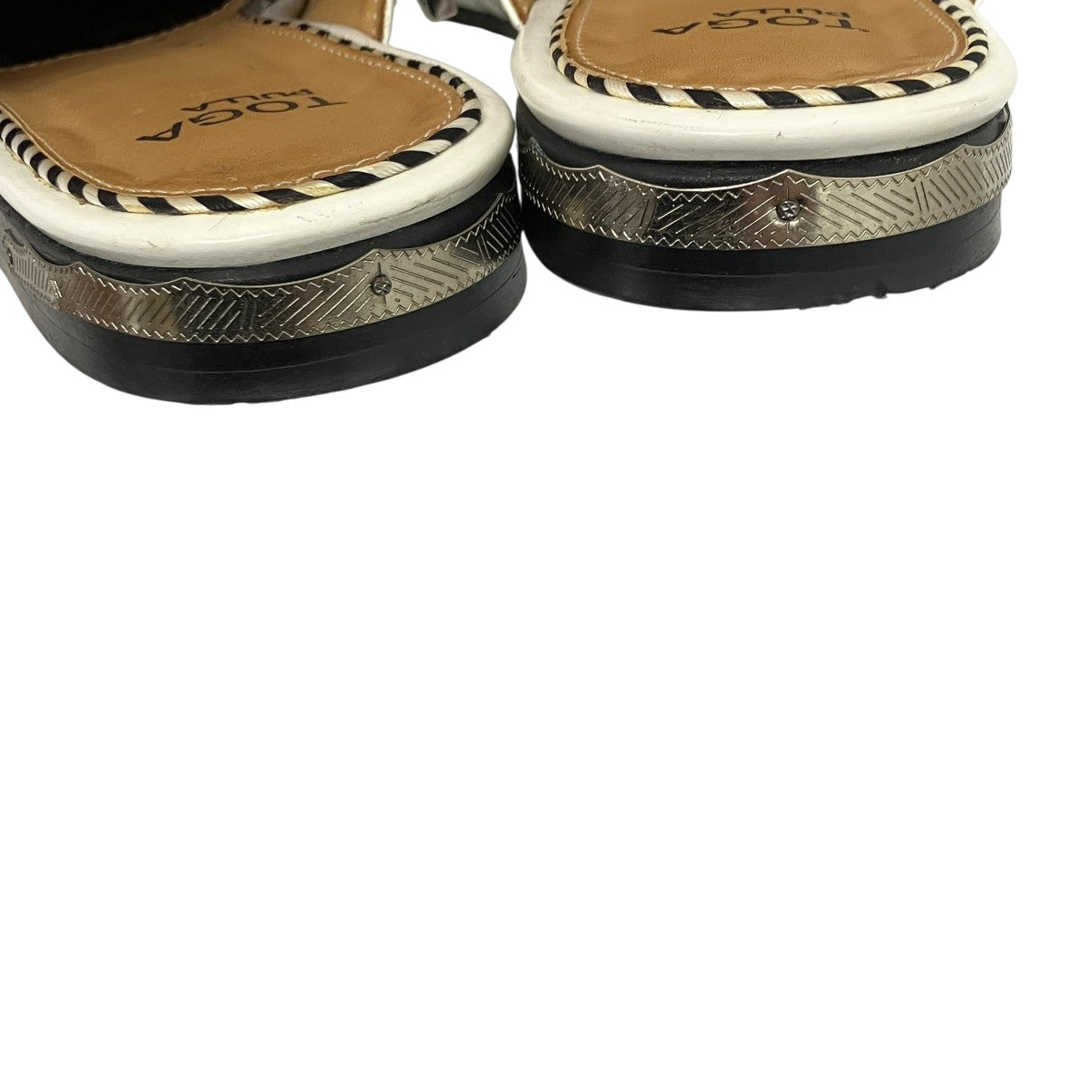 TOGA PULLA(トーガプルラ) LEATHER STUDDED ACCENTS MULES ミュール