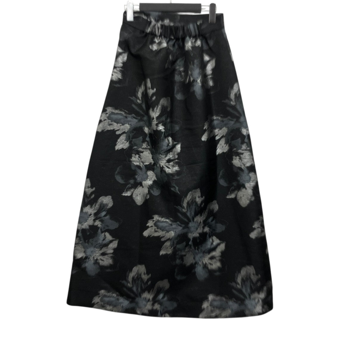 FLOWER JACQUARD FLARE SKIRT