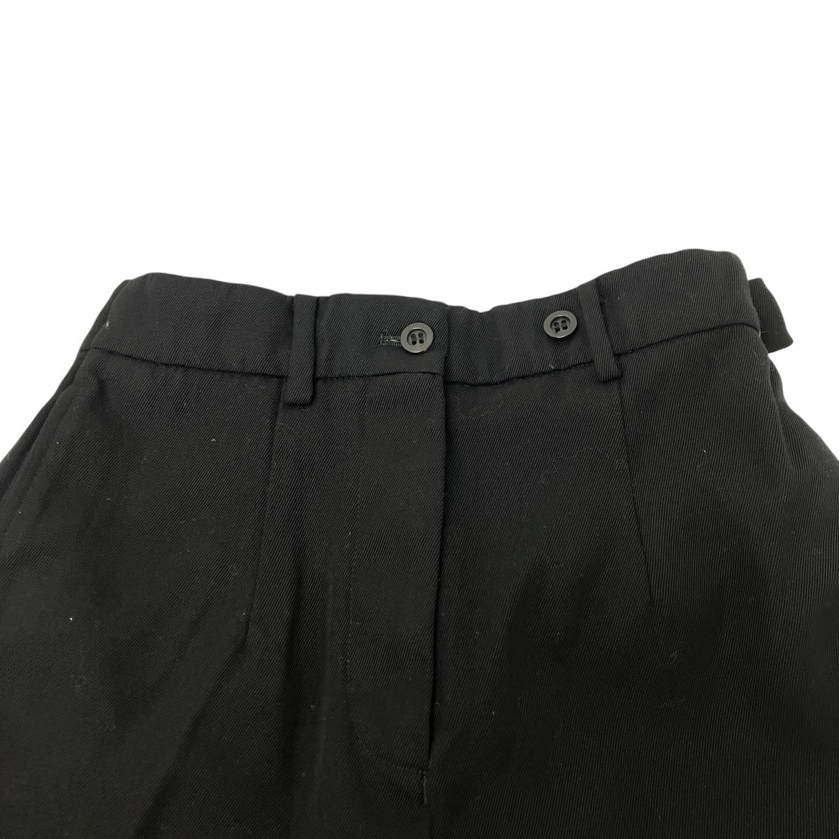 BASICKS ダブルウエストウールショートパンツ 古着・中古-3枚目のアイテム画像