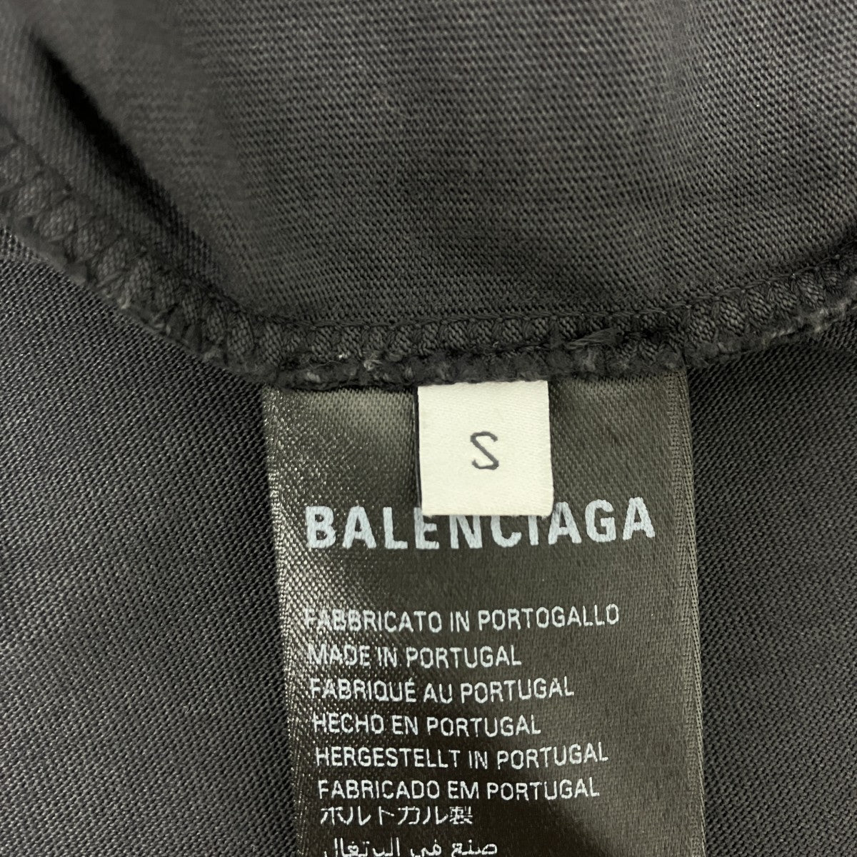 テープロゴダメージTシャツ