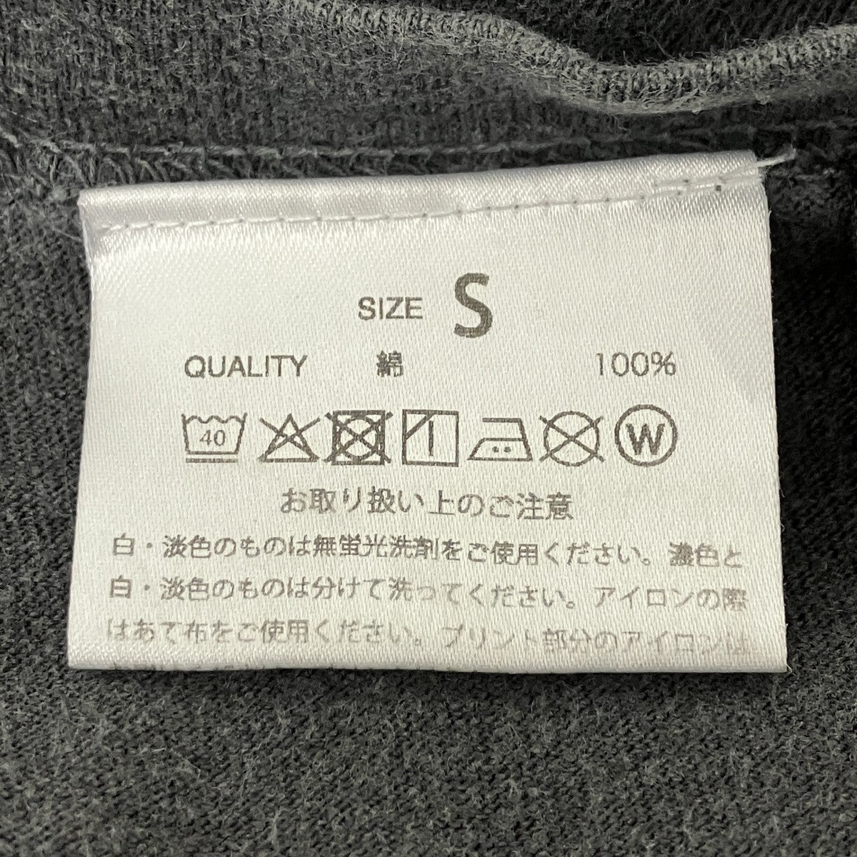 プリントTシャツ