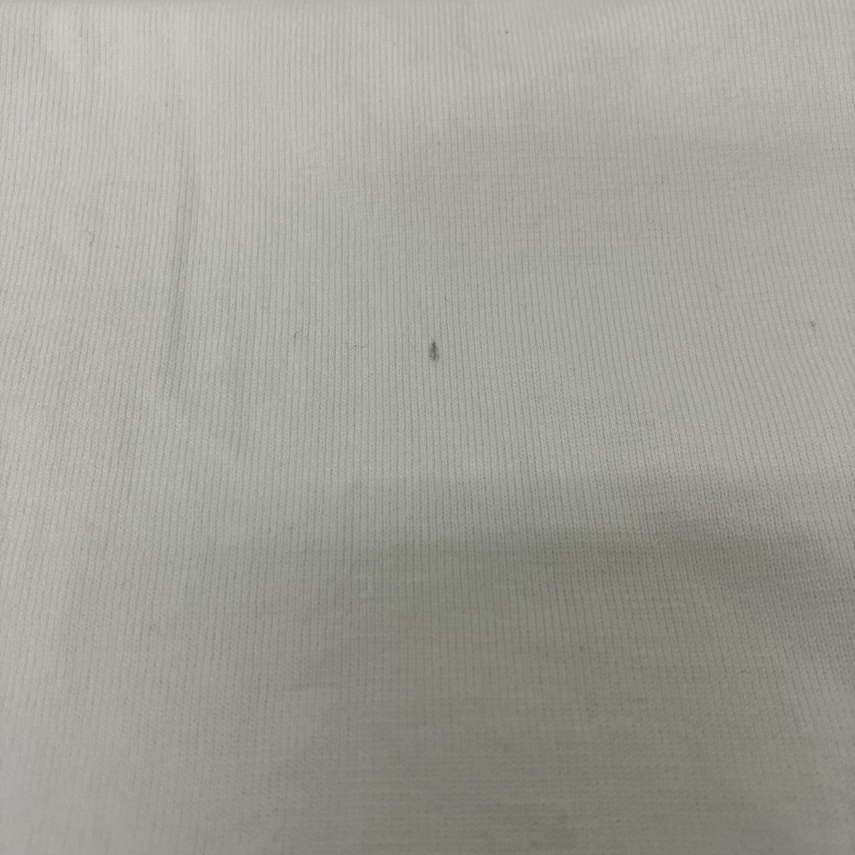 クルーネックTシャツ