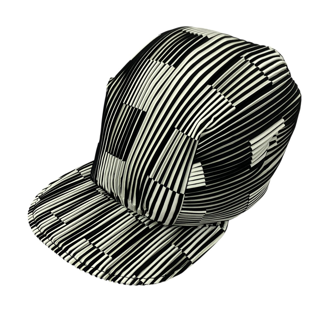 HOMME PLISSE ISSEY MIYAKE プリーツキャップ 古着・中古-1枚目のアイテム画像