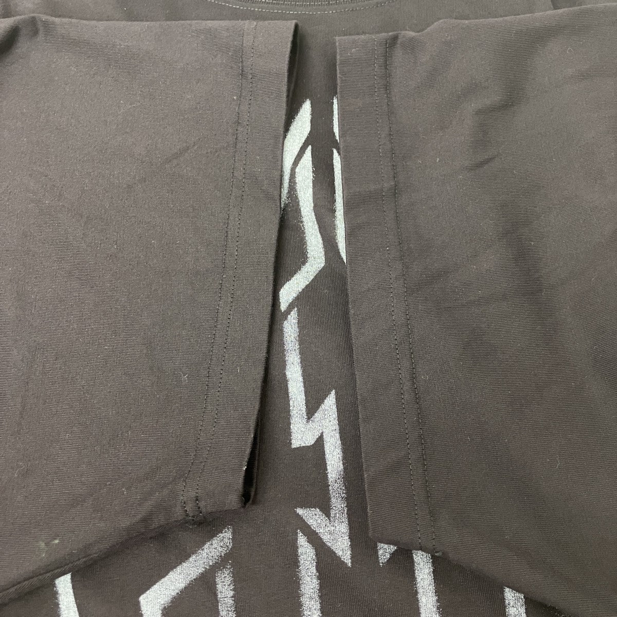メタル BB ステンシル オーバーサイズ 半袖 Tシャツ