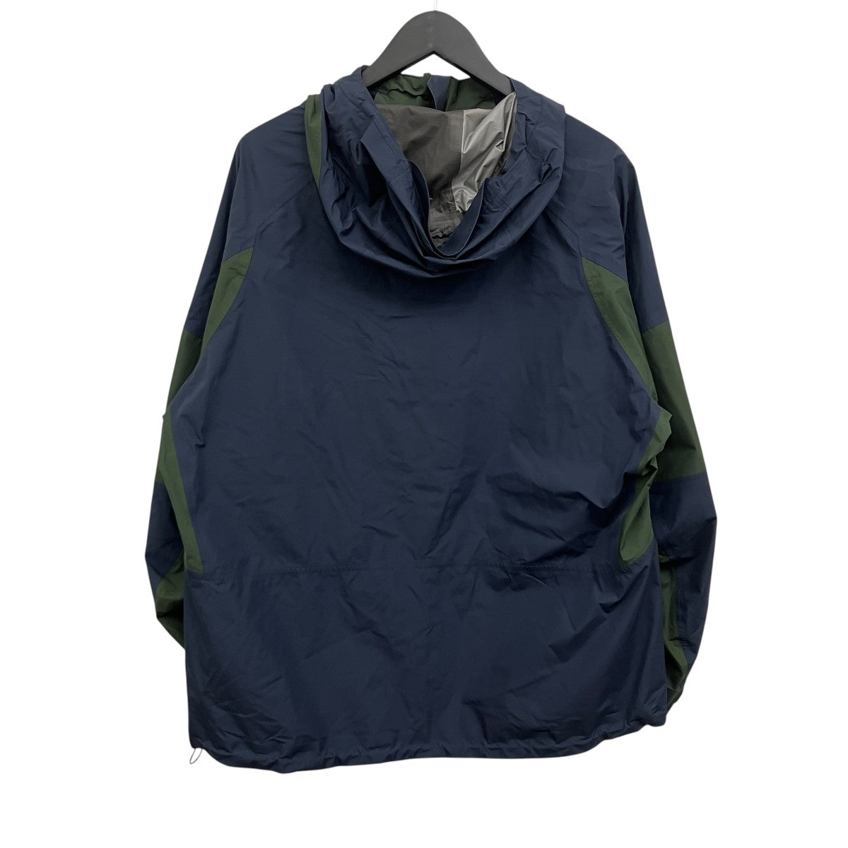 WHITE MOUNTAINEERING 多重ジップポケットマウンテンパーカー 古着・中古-2枚目のアイテム画像