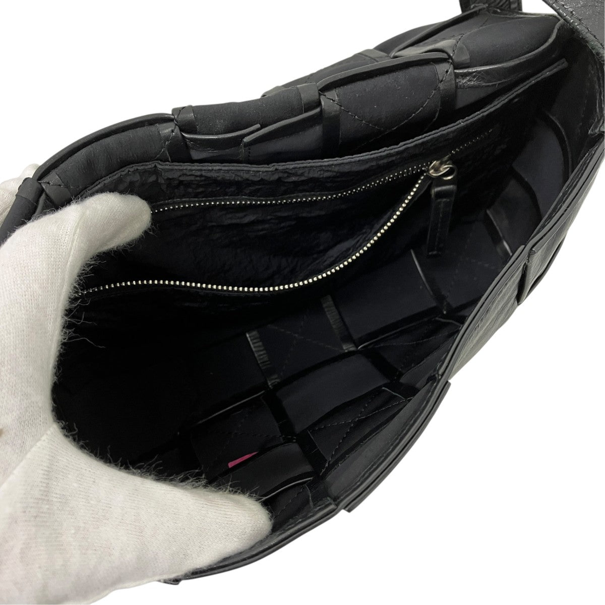 マキシイントレチャートカセットレザーショルダーバッグ