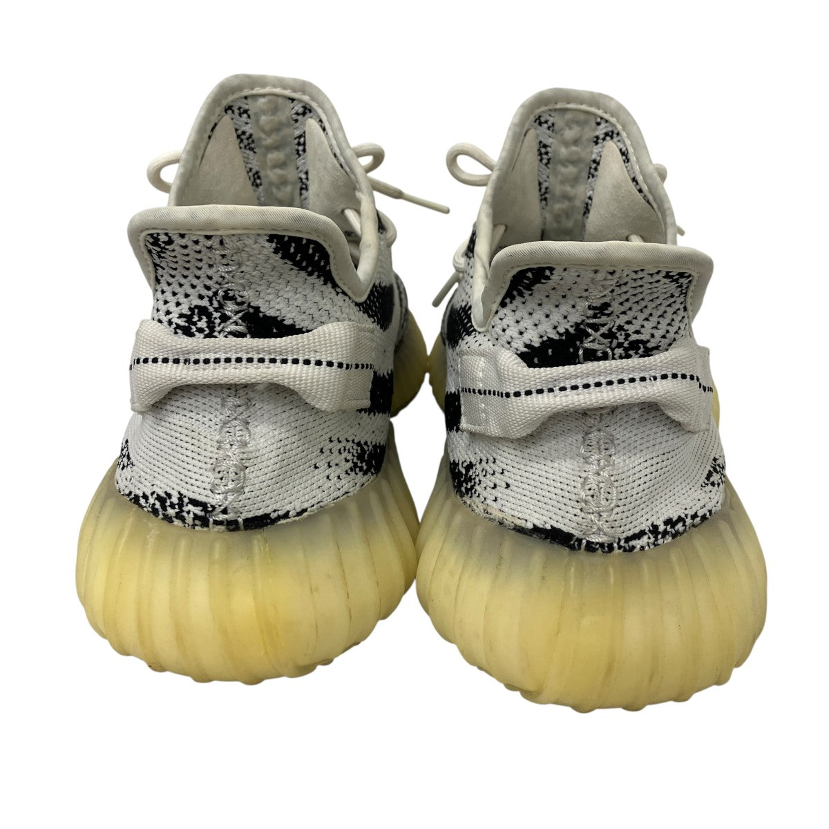 ローカットスニーカー