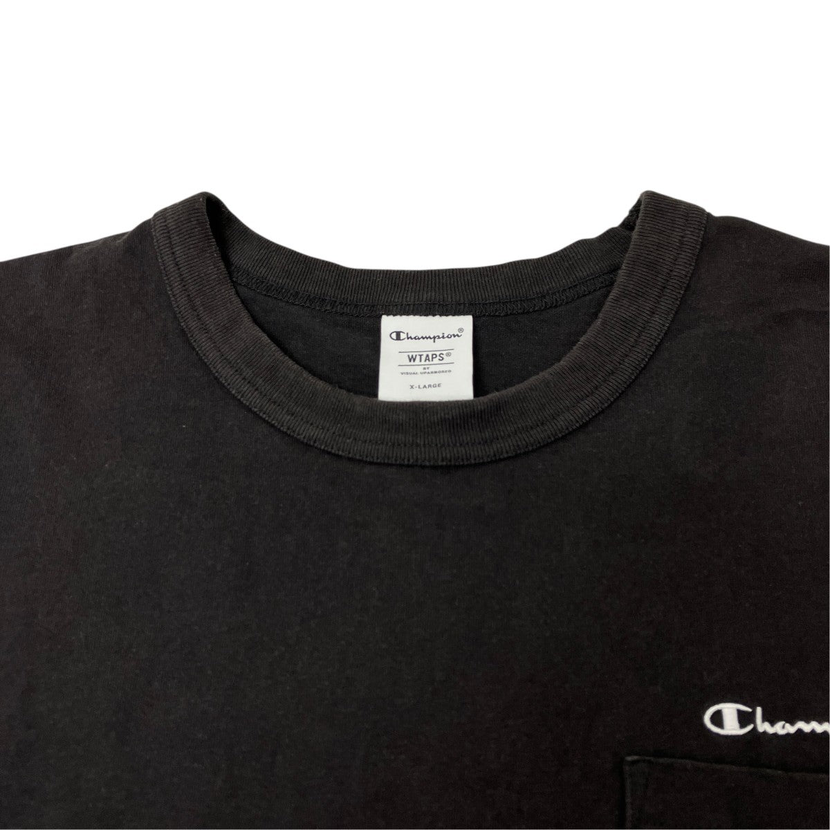 ポケット刺繍ロングスリーブTシャツ