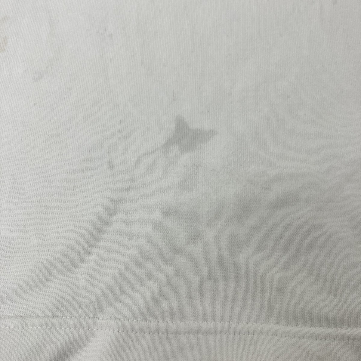 ロゴ刺繍ロングスリーブTシャツ