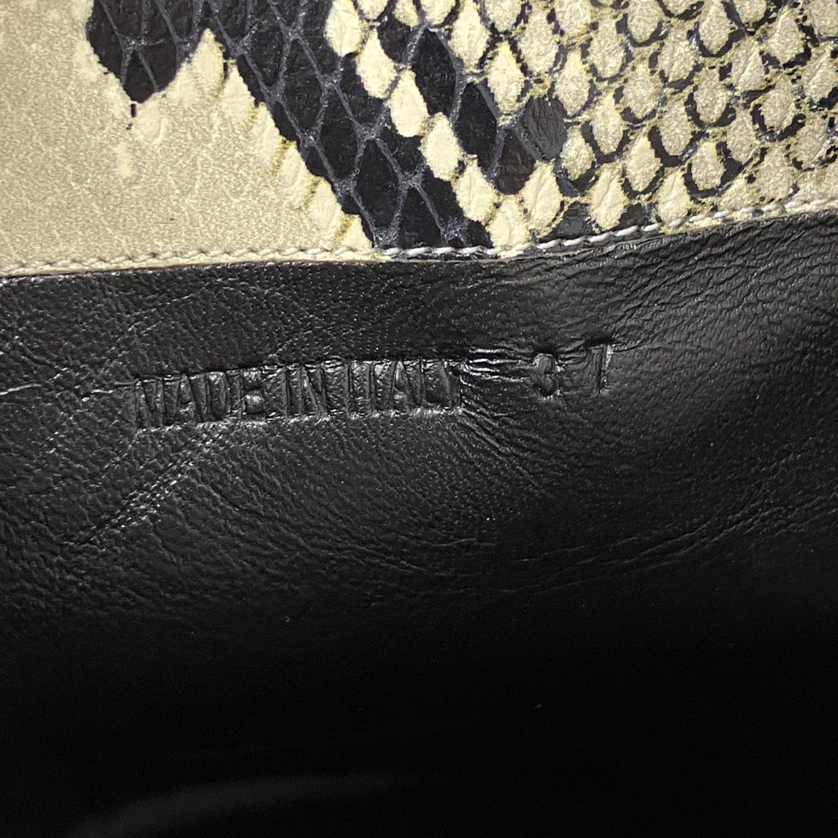 SNAKE PRINT LEATHER BOOTSスネークプリントアンクルブーツ