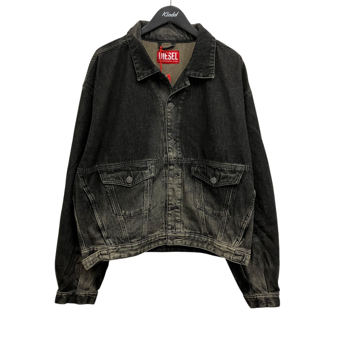 DIESEL TRUCKER JACKET IN DIRTY-EFFECT DENIM トラッカー ジャケット イン ダーティー エフェクト デニム 古着・中古-1枚目のアイテム画像
