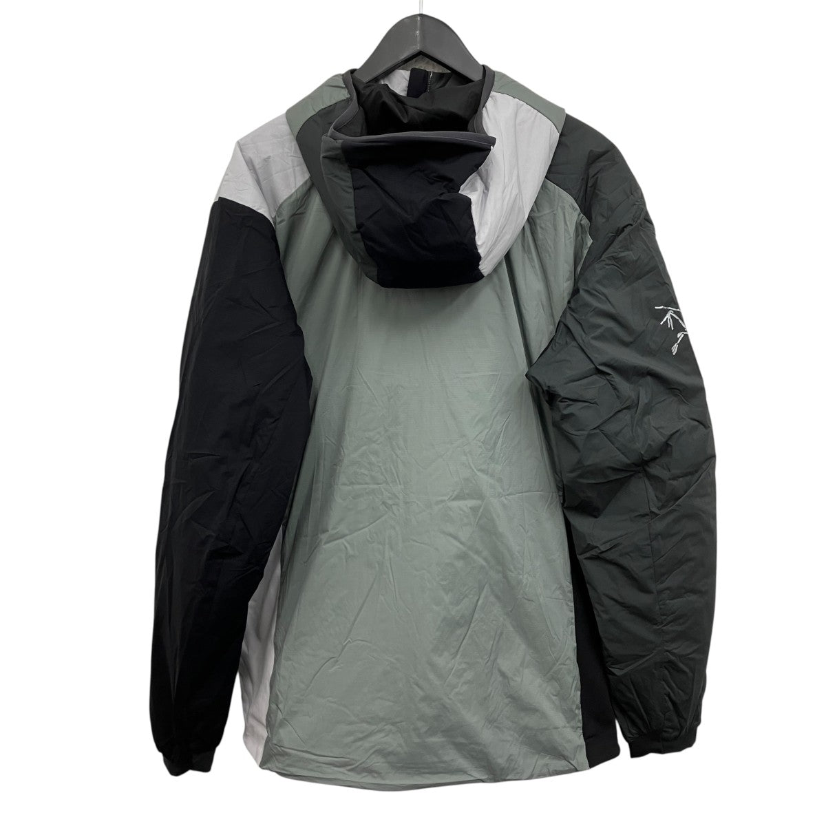 ARC’TERYX×BEAMS アトムフーディ 古着・中古-2枚目のアイテム画像
