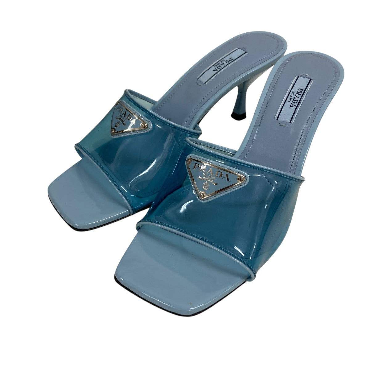 PRADA トライアングルプレートパンプス 古着・中古-1枚目のアイテム画像