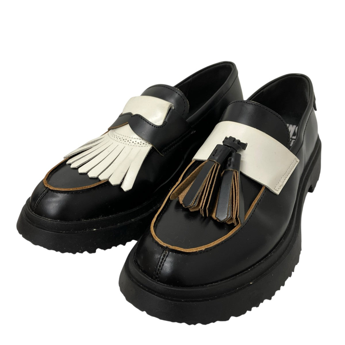 CAMPER タッセルローファー 古着・中古-1枚目のアイテム画像
