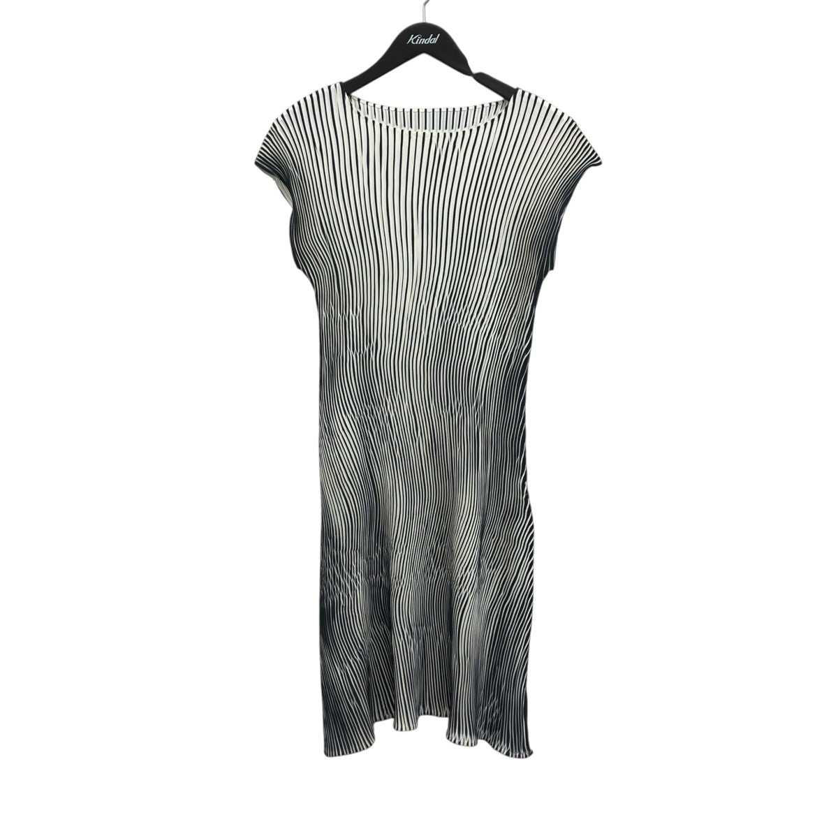ISSEY MIYAKE ノースリーブワンピース 古着・中古-1枚目のアイテム画像