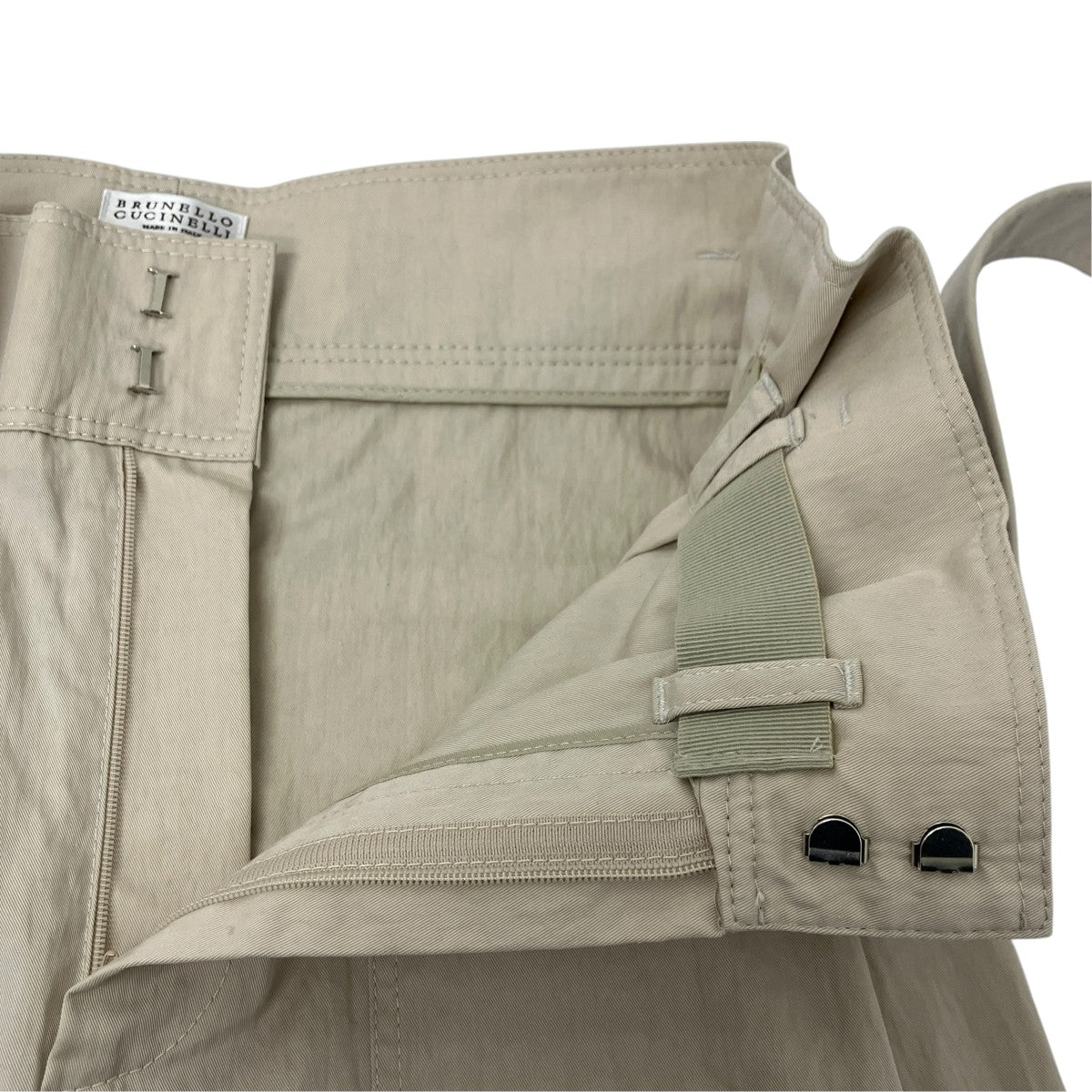 BRUNELLO CUCINELLI ベルト付きパンツ 古着・中古-4枚目のアイテム画像