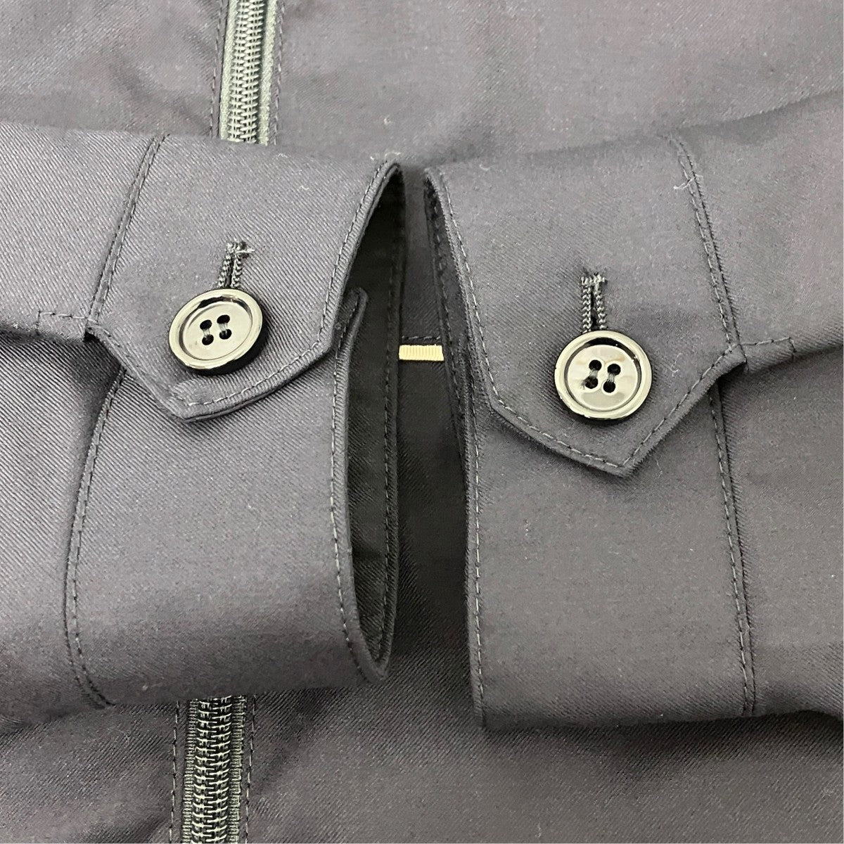 PRADA コントラスト トリム ウール ボンバージャケット 古着・中古-4枚目のアイテム画像