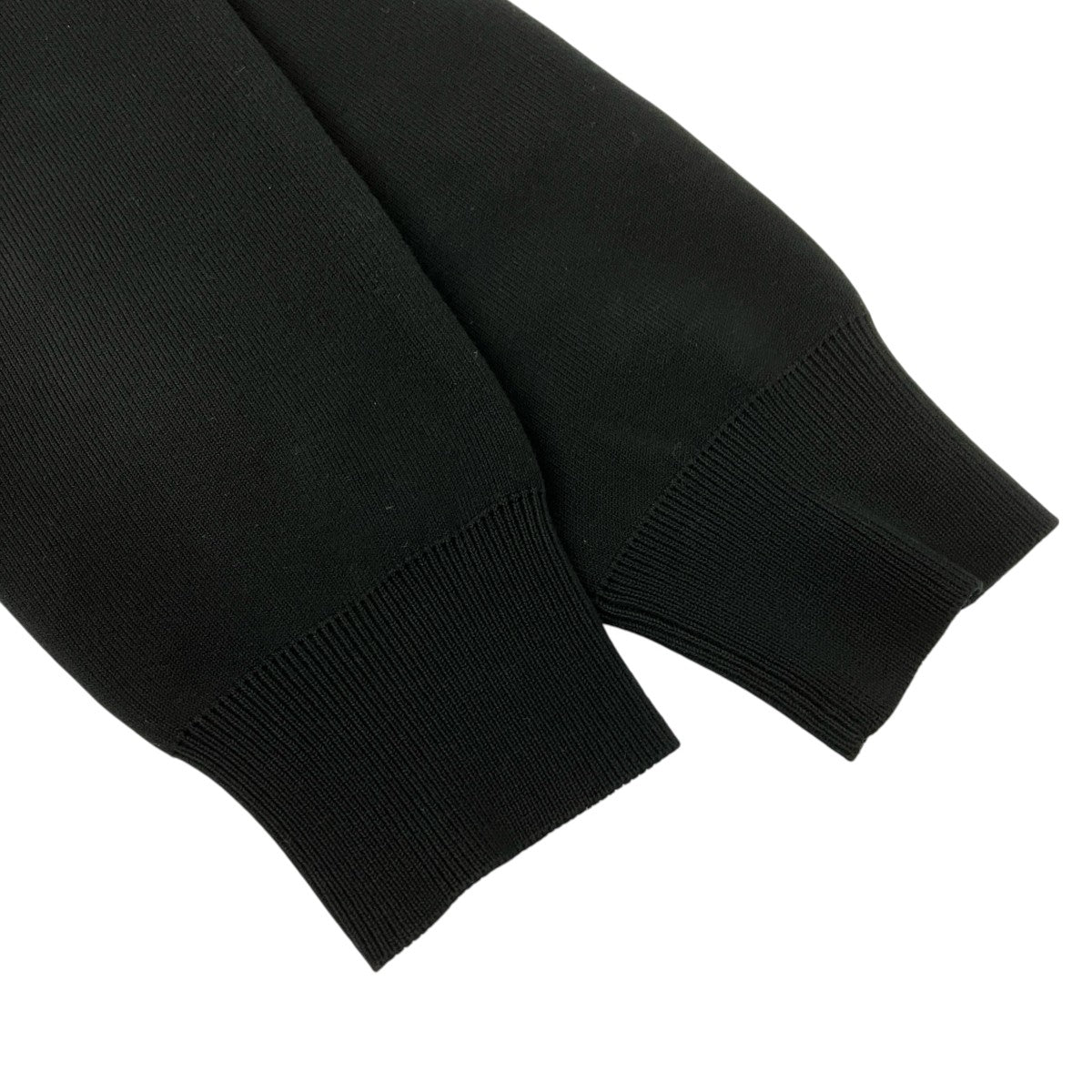 GIVENCHY スターエンボスクルーネックニット 古着・中古-5枚目のアイテム画像