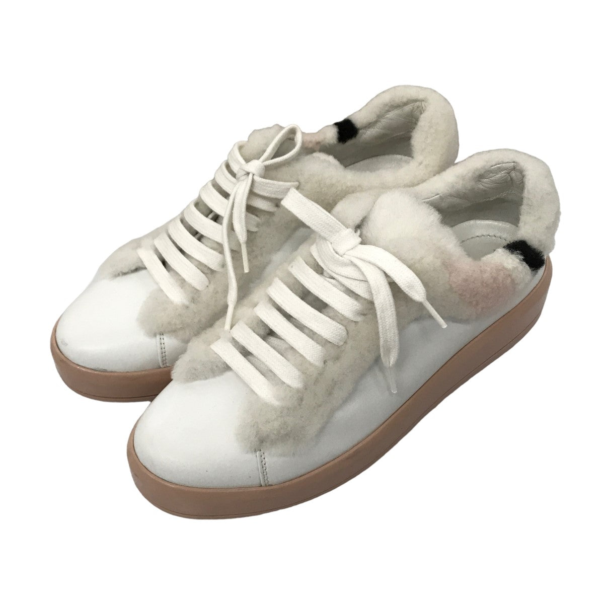 PRADA シアリングファーレザースニーカー 1E777H の古着・中古アイテム