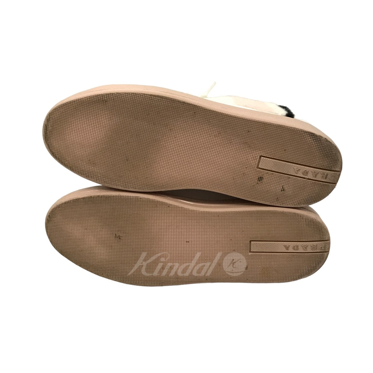 PRADA シアリングファーレザースニーカー 1E777H の古着・中古アイテム