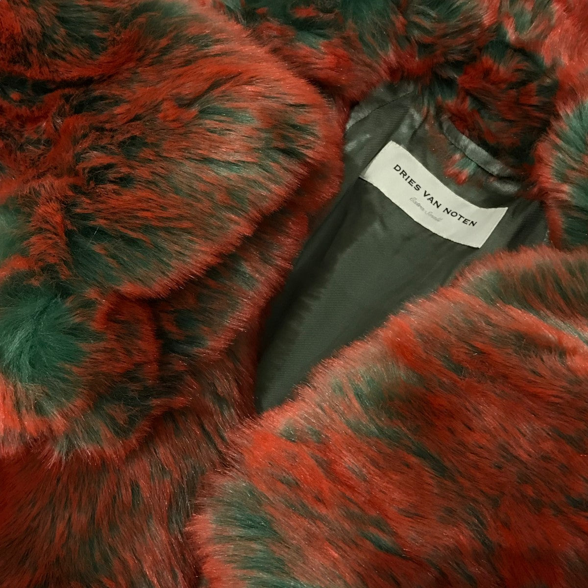 DRIES VAN NOTEN(ドリスヴァンノッテン) ファージャケット レッド×グリーン サイズ XS｜【公式】カインドオルオンライン  ブランド古着・中古通販【kindal】