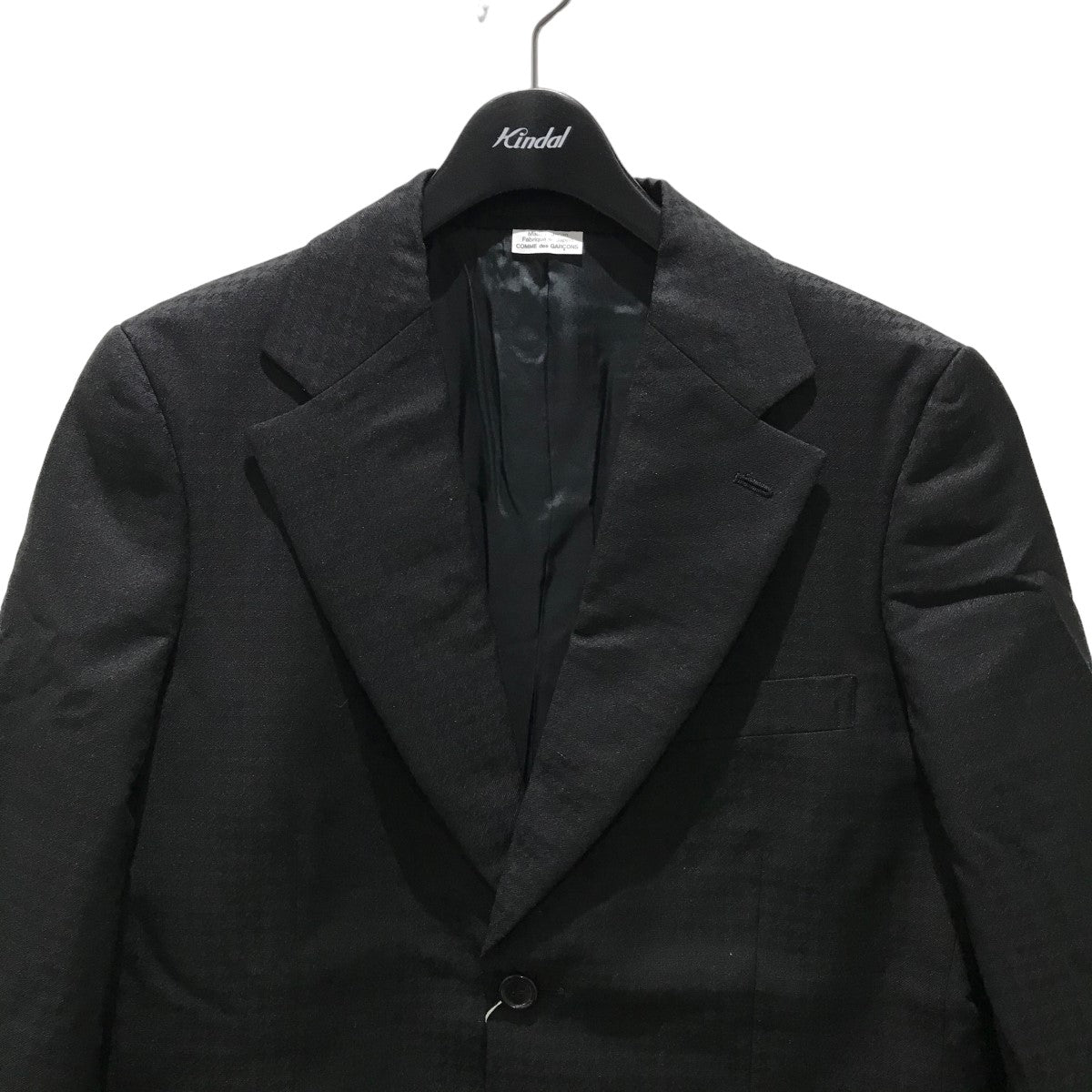 COMME des GARCONS HOMME PLUS(コムデギャルソンオムプリュス) 23AWフェイクファードッキングテーラードコートPL-J029  PL-J029 ブラック サイズ S｜【公式】カインドオルオンライン ブランド古着・中古通販【kindal】