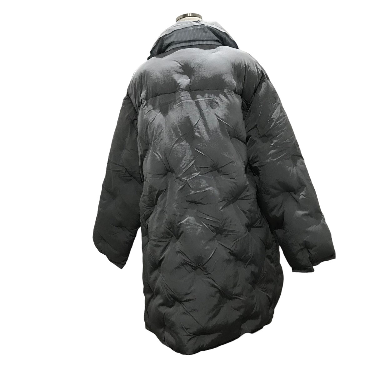 Maison Margiela 4(マルタンマルジェラ４) Glam Slam Puffer CoatグラムスラムパファージャケットS51AM0423  S51AM0423 グレー サイズ S｜【公式】カインドオルオンライン ブランド古着・中古通販【kindal】