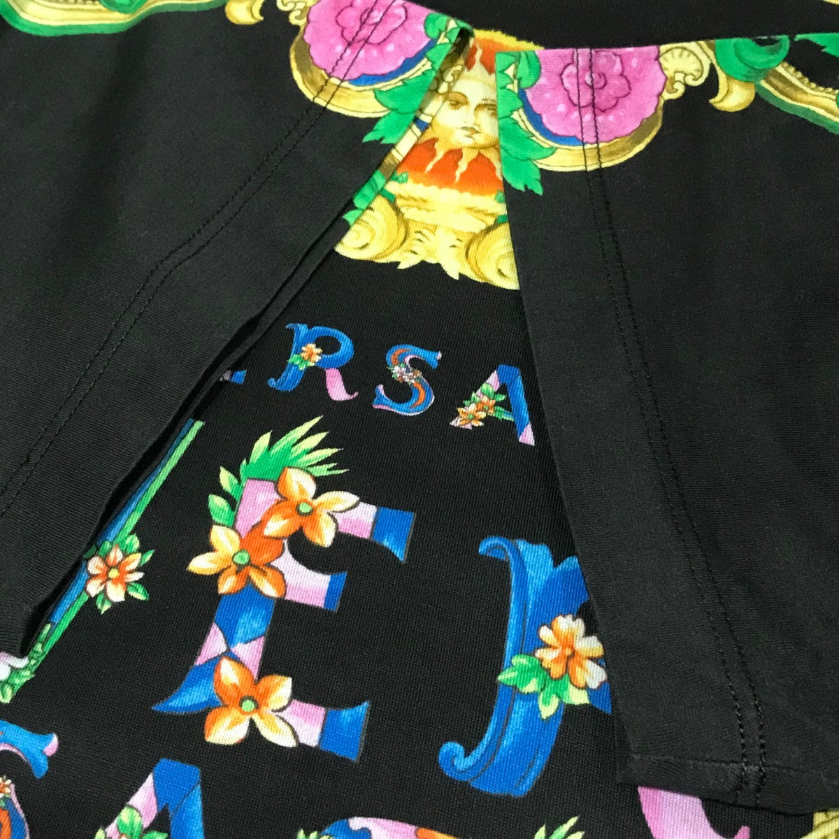 VERSACE(ヴェルサーチ) 総柄ロゴTシャツ ネイビー サイズ XL