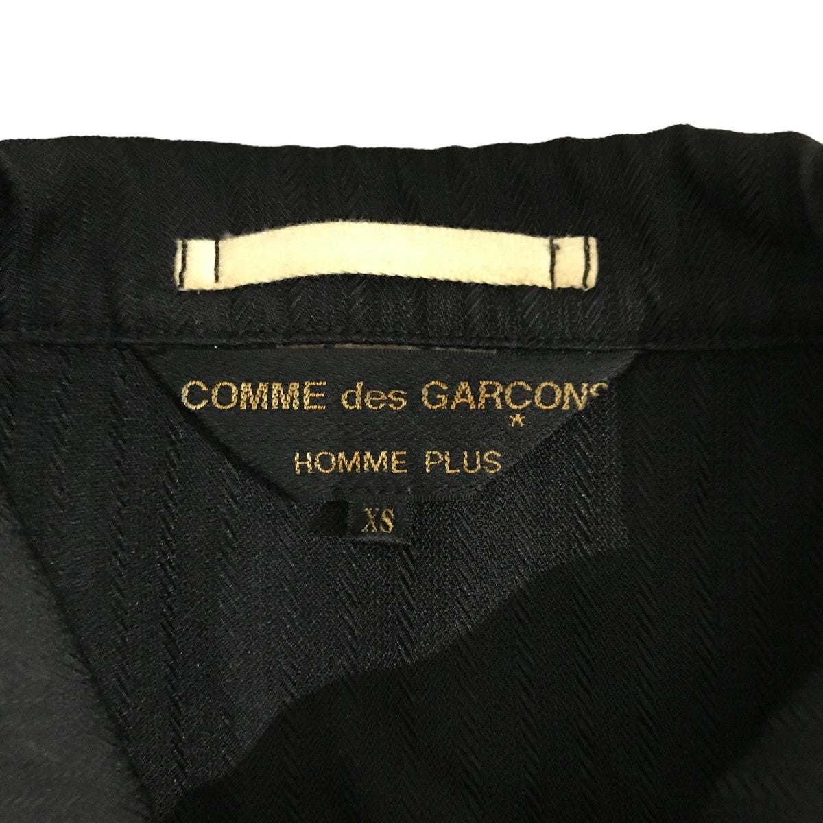 COMME des GARCONS HOMME PLUS(コムデギャルソンオムプリュス) 横タックエステルジャケットPC-J022 PC-J022  ブラック サイズ XS｜【公式】カインドオルオンライン ブランド古着・中古通販【kindal】