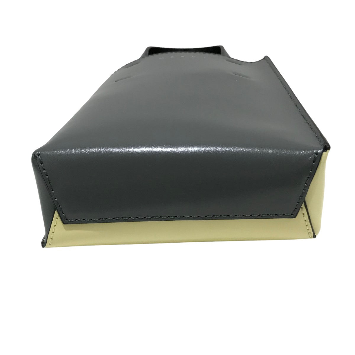 新品未使用　MARNI かご バッグ　レザーブラック　2way MARNI 【並行輸入品】 マルニ 2WAYバッグ かごバッグ TROPICALIA