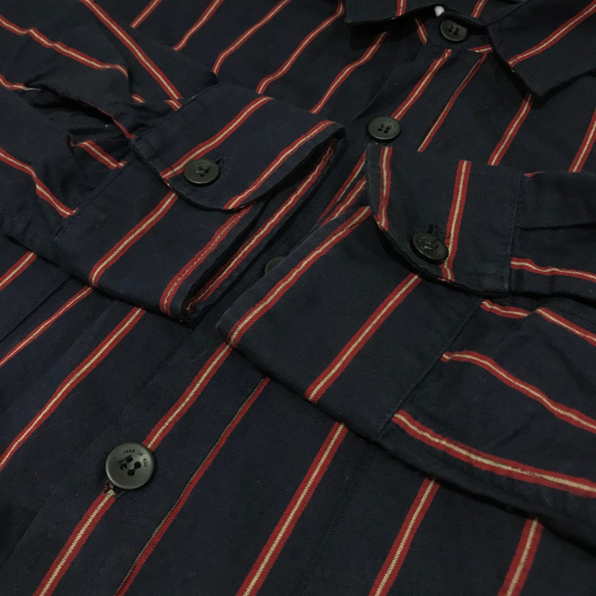 FEAR OF GOD フィアオブゴッド　4th ストライプ　バンドカラーシャツ FEAR OF GOD ESSENTIALS (フィアオブゴッド エッセンシャルズ
