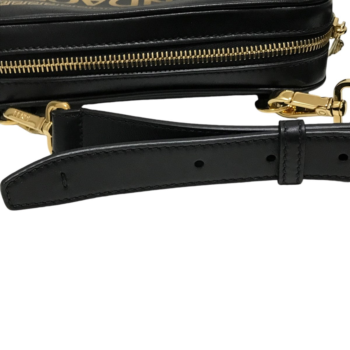 FENDACEショルダーバッグ1006611