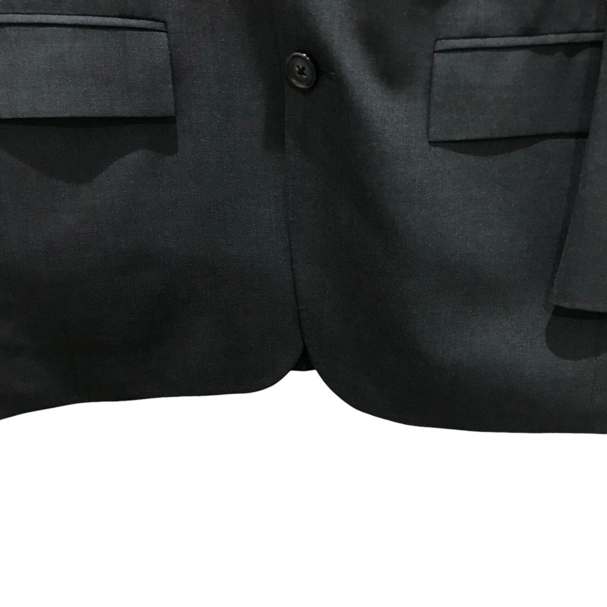 テーラードジャケット