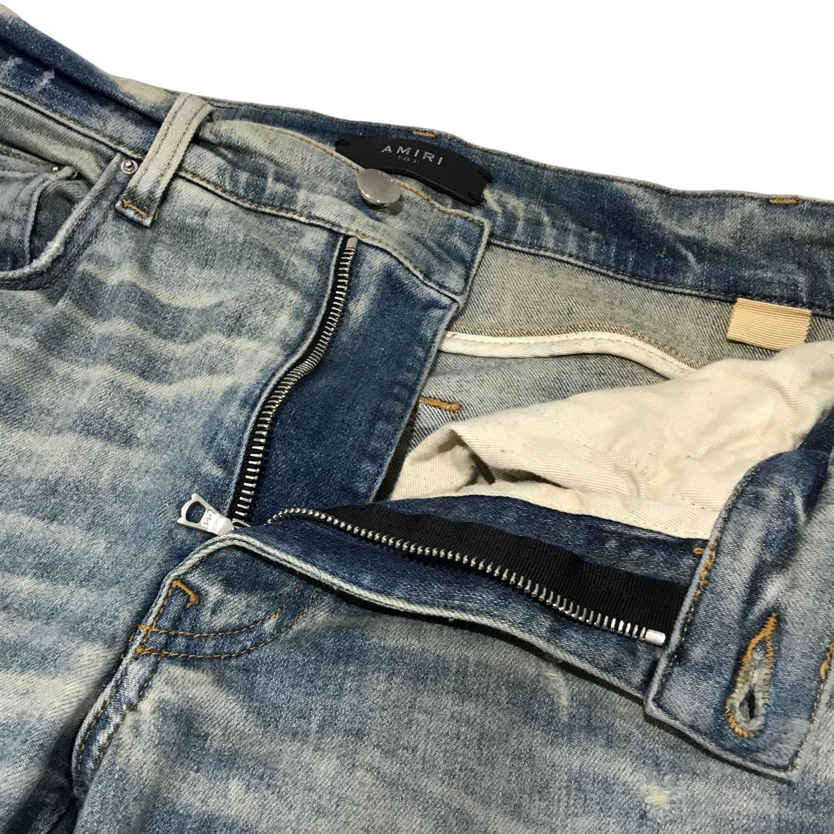 デストロイデニムパンツ