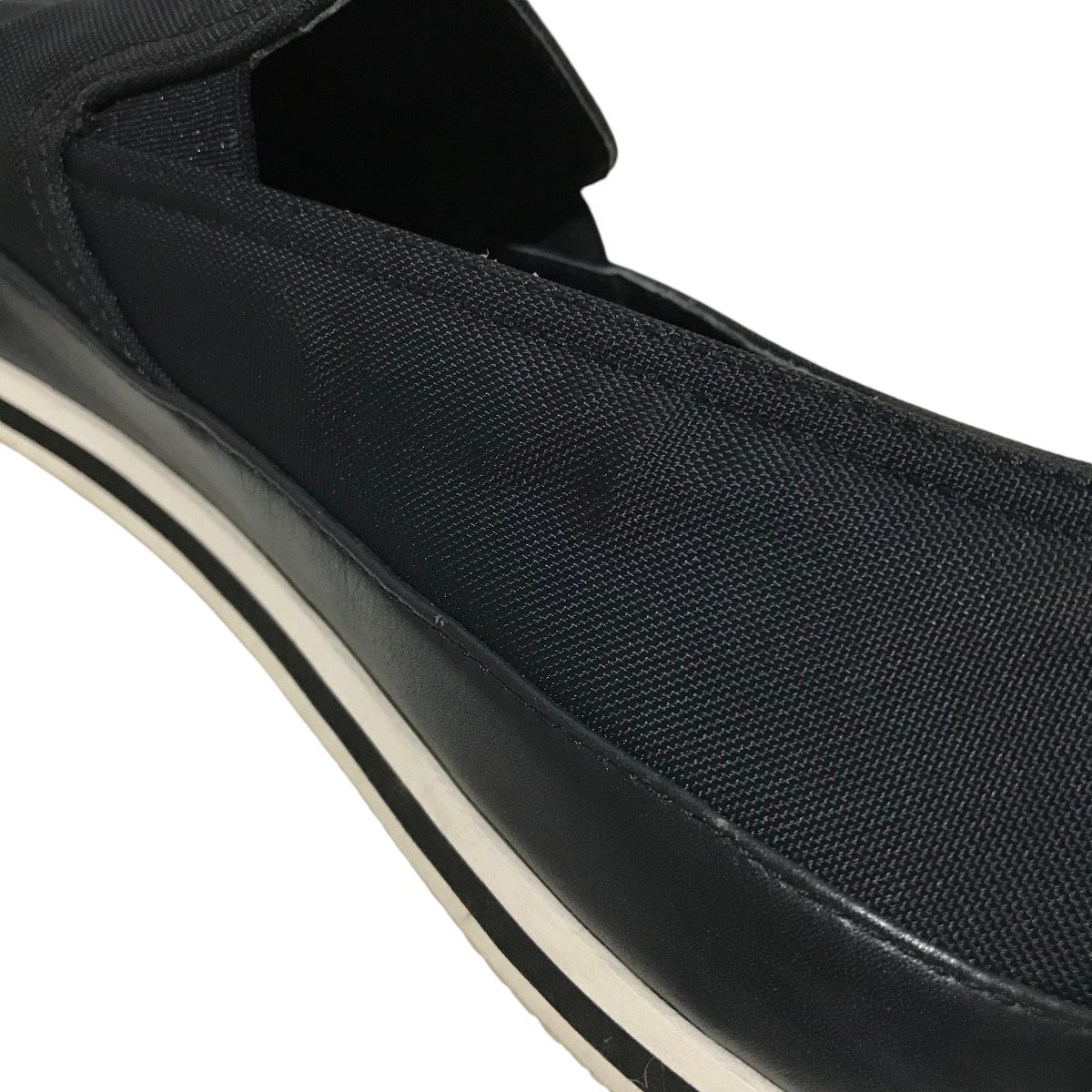 スリッポン裏汚れ