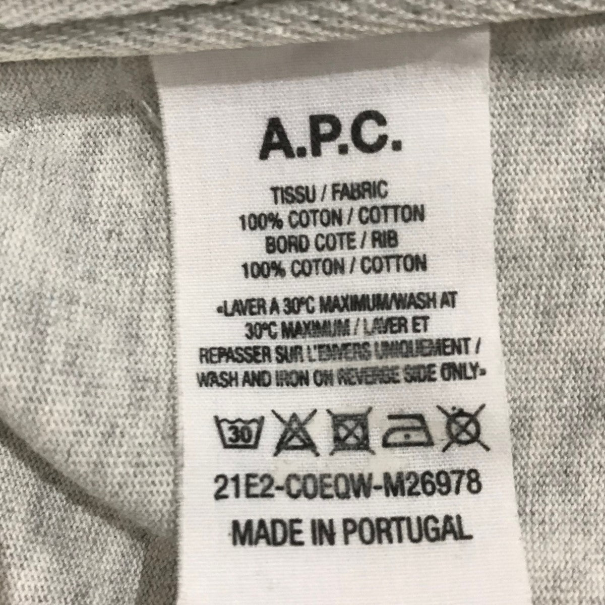 sacai×A．P．C． サイドジップロゴTシャツ21E2-C0EQW-M26978