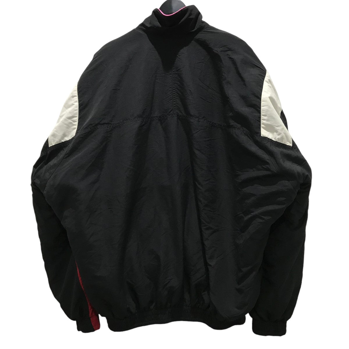 BALENCIAGA(バレンシアガ) sporty b reversible track jacketスポーティーBロゴリバーシブルトラックジャケット６８１４４５  ６８１４４５ ブラック サイズ XXS｜【公式】カインドオルオンライン ブランド古着・中古通販【kindal】