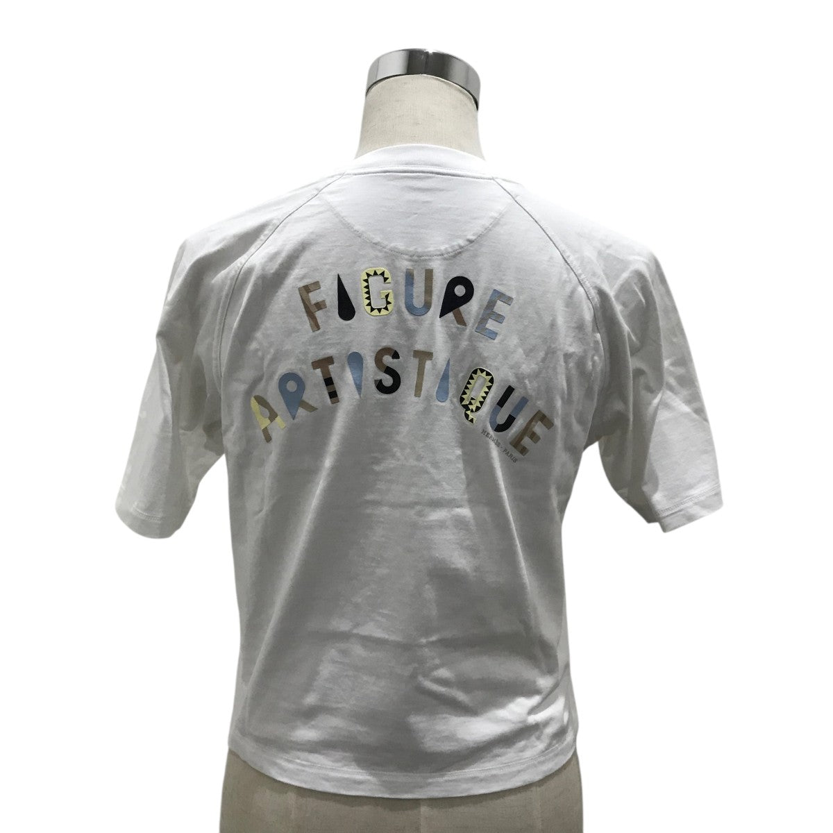 美品★エルメス★HERMES★Tシャツ★ホワイト★38 新品未使用 エルメス HERMES Tシャツ 刺繍入りポケット 白 38