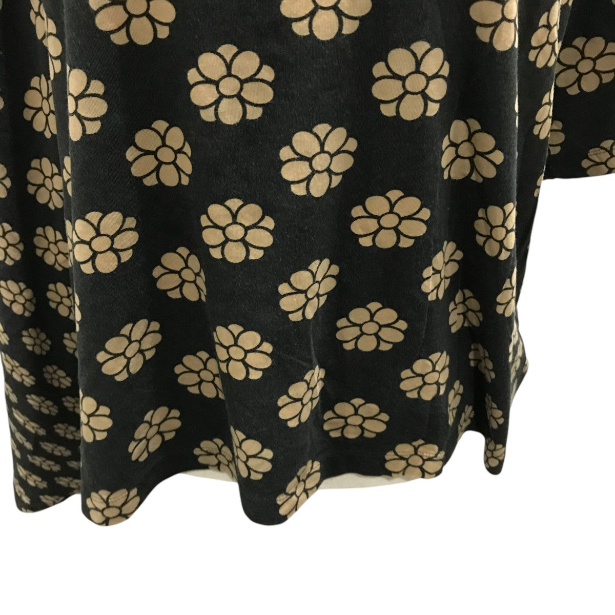 マルタンマルジェラ MM6 Maison Margiela アシンメトリー花柄カットソー S32GC0502 ブラック×ベージュ サイズ：S MM6 Maison Margiela(マルタンマルジェラ) アシンメトリー花柄