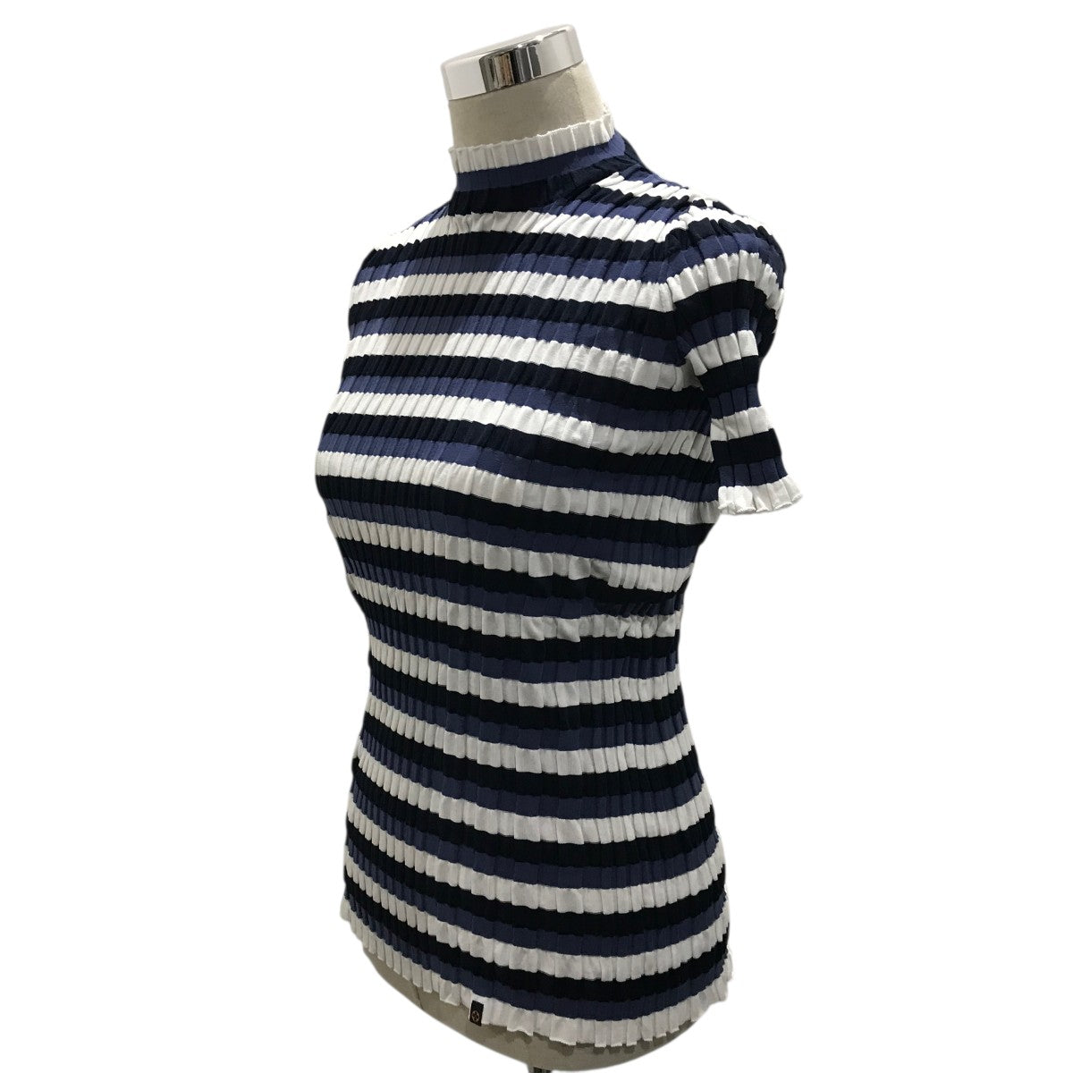 新品未使用 ルイヴィトン モノグラム リブニット タートルネック