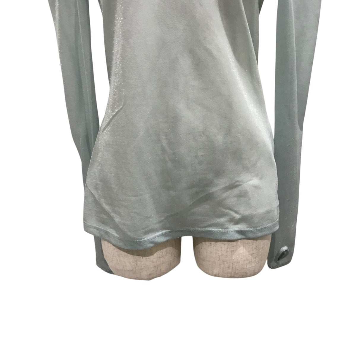 見事な mame kurogouchi(マメクロゴウチ) 24SS【Lame Jersey High Neck トップス