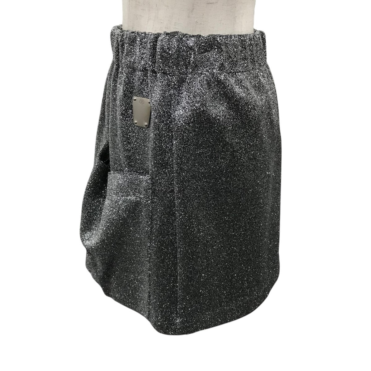 LOUIS VUITTON(ルイヴィトン) 23SSポケットデザインミニスカートRW231A