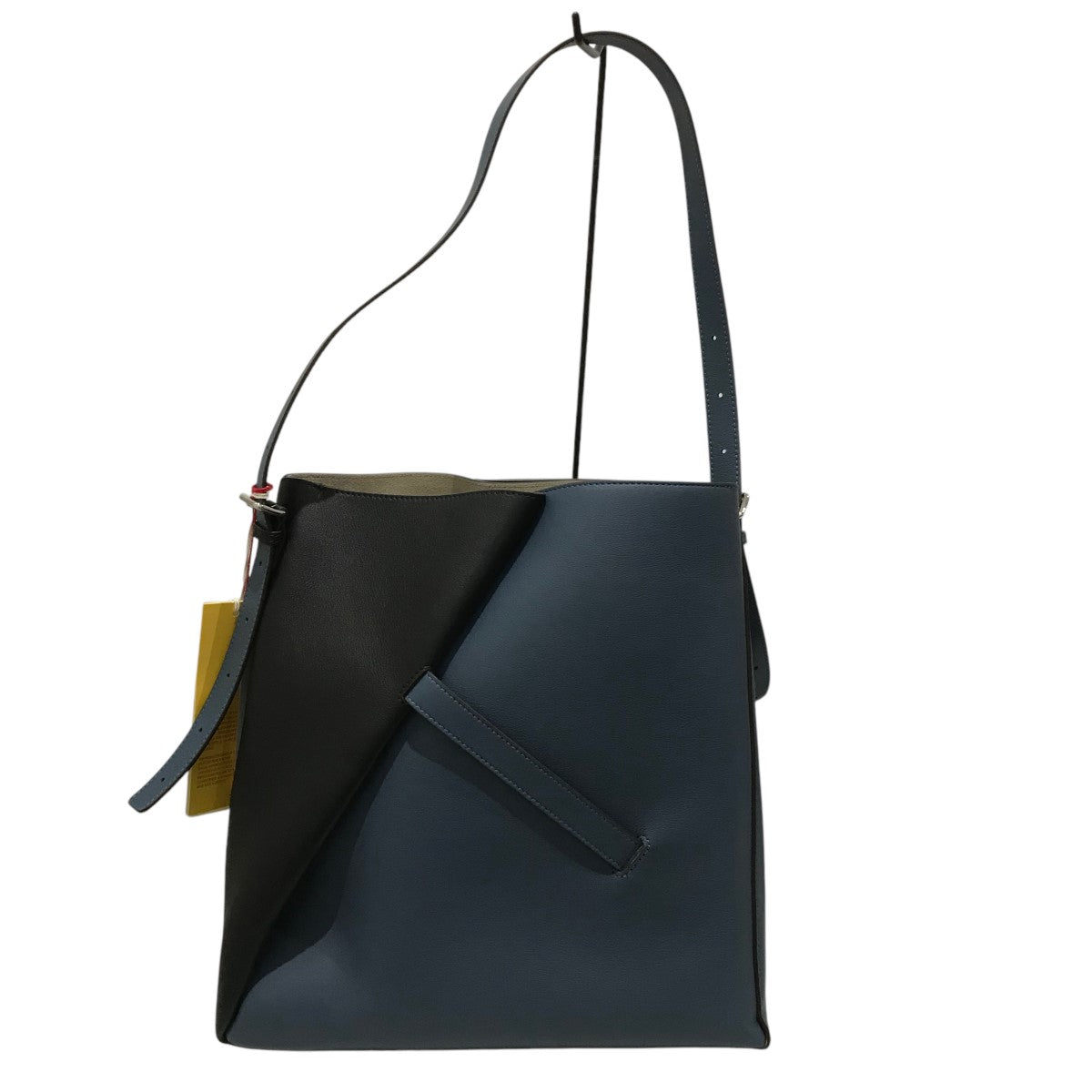 【大幅値下げ】マルニ　ホーボーバッグ マルニ MARNI SBMP0147U2 P6460 ショルダーバッグ レディース バッグ