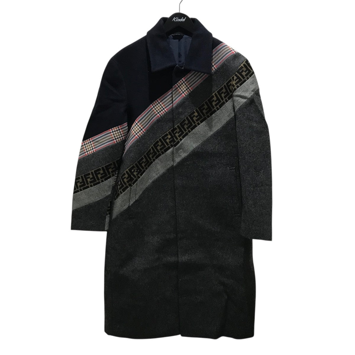 FENDI 黒 ダウンジャケット フード付き 24SS NEW】FENDI_men / FFロゴ フード付きダウンジャケット