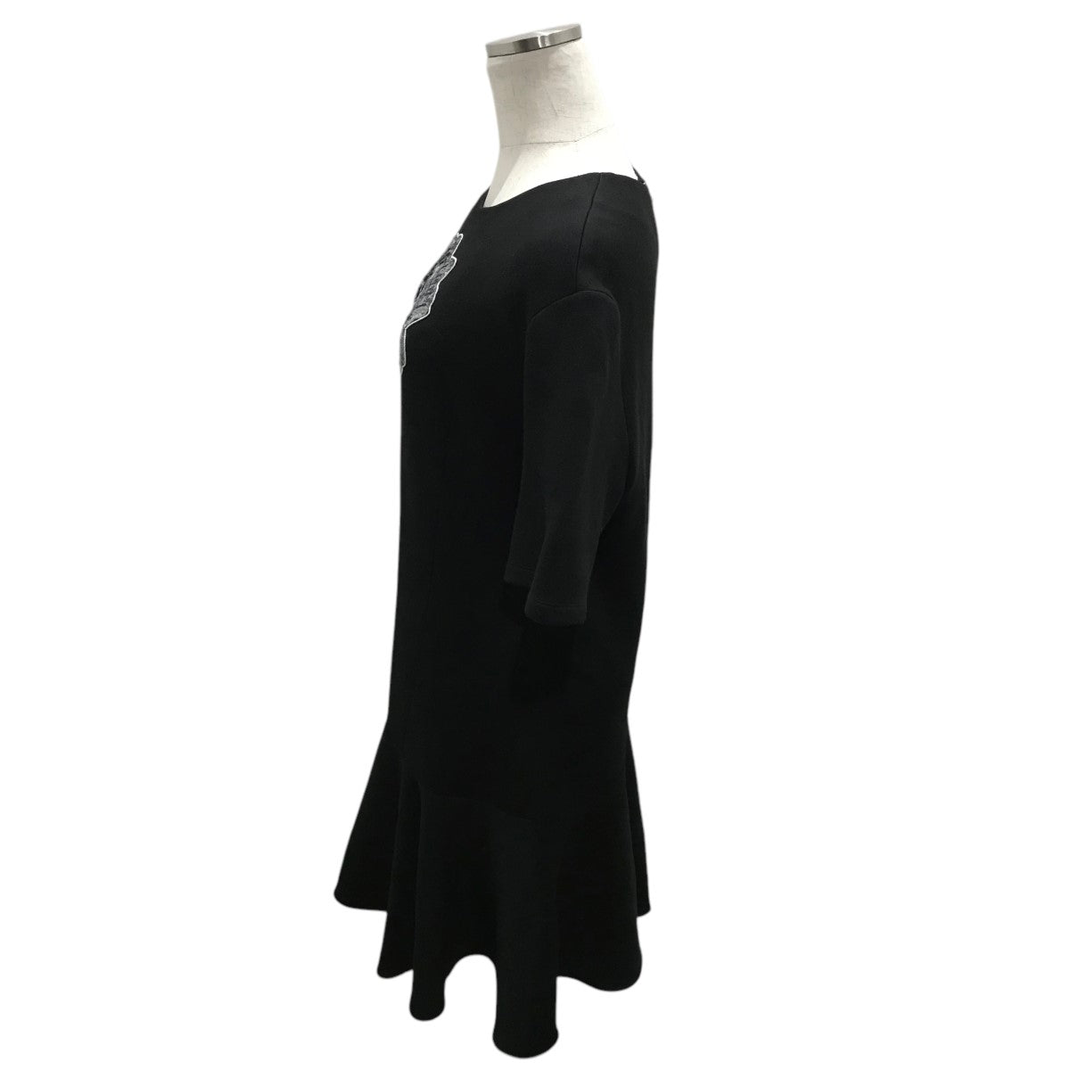 LOUIS VUITTON(ルイヴィトン) 刺繍スパンコールワンピースRW172B DVW