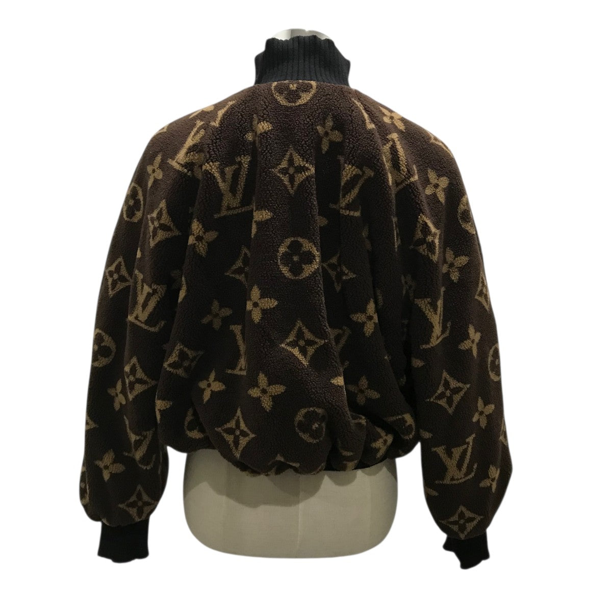 ルイヴィトン モノグラム ジップアップ ブルゾン ブラック XLサイズ LOUIS VUITTON(ルイヴィトン) レザー切替モノグラムクロップド