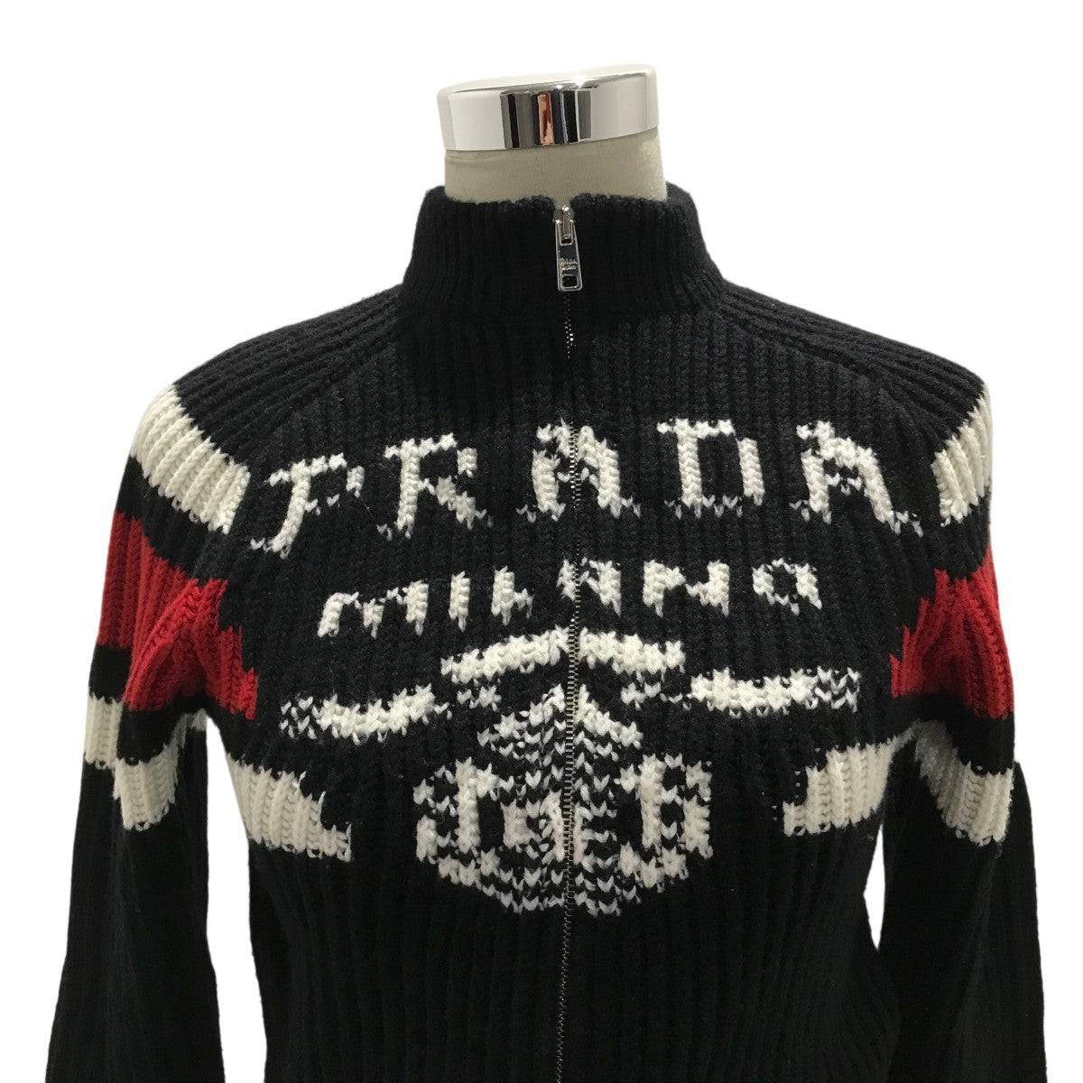 PRADA ブラックジップアップニット・カジュアル プラダ(PRADA)プラダ ジップカーディガン カーディガン 衣料品